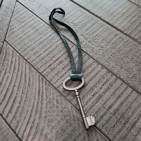 Fossil Metal Forest Green Leather Replacement Maddox Silver Bag Charm Fob VTG - Picture 1 of 5